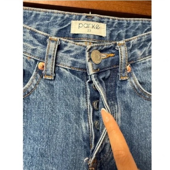 SOLD - Picture 7 of 9